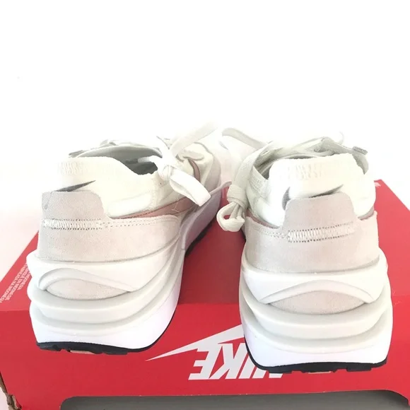 NWT Nike Women’s Waffle One Shoes Size: 11 - Picture 4 of 13